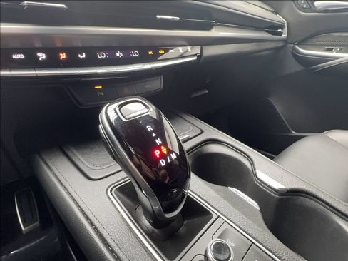 Used 2025 Cadillac XT4 Sport FWD image 44