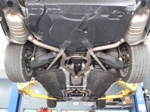 Used 2014 Mercedes-Benz E 350 4MATIC Wagon image 96