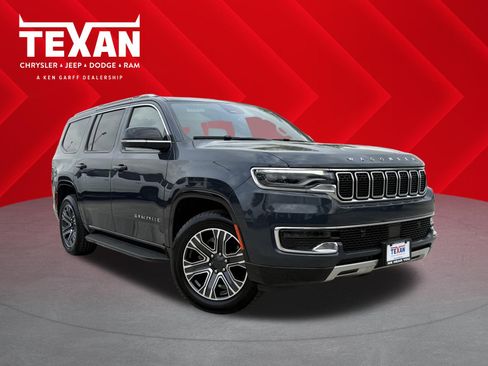 Used 2024 Jeep Wagoneer Series II image 1