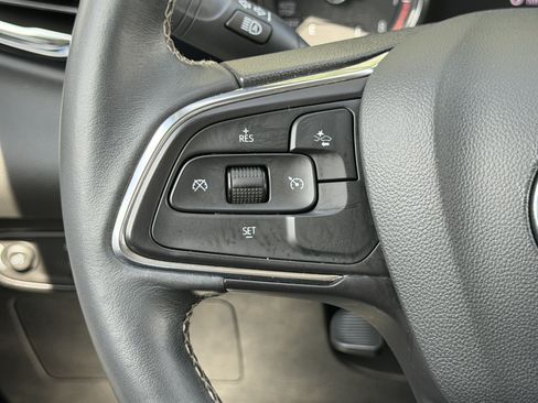 Used 2023 Buick Encore GX Select w/ Sport Touring Package FWD image 29