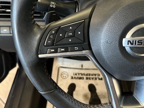 Used 2022 Nissan Altima 2.5 SR w/ Midnight Edition Package image 10