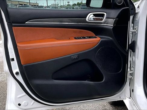 Used 2019 Jeep Grand Cherokee SRT AWD/4WD image 17