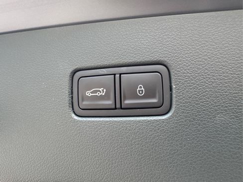 Used 2025 Genesis GV80 3.5T e-SC AWD/4WD image 13