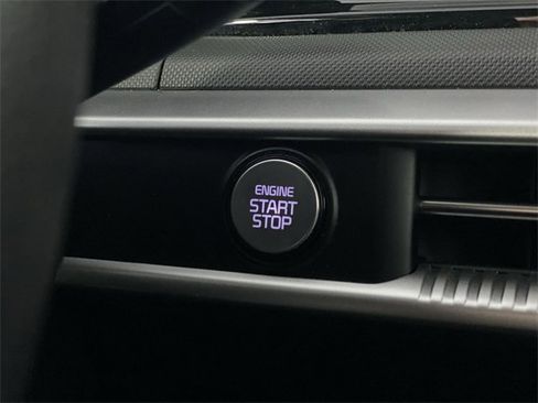 Used 2023 Kia K5 LXS image 21