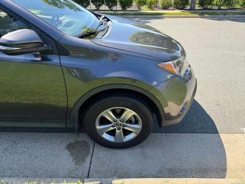 Used 2015 Toyota RAV4 XLE AWD/4WD image 28
