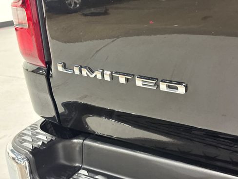 Used 2021 RAM 1500 Limited w/ Advanced Safety Group AWD/4WD image 35