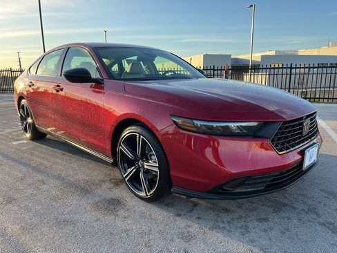 New 2026 Honda Accord SE image 2