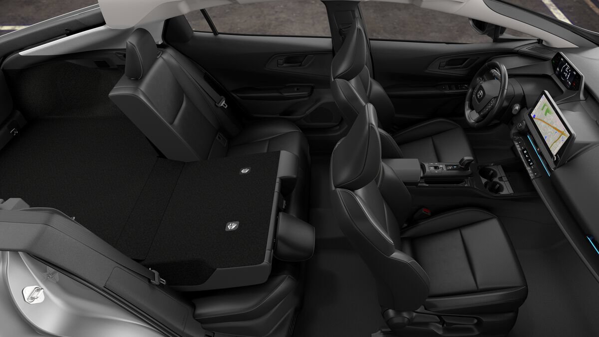New 2027 Toyota Prius FWD image 25