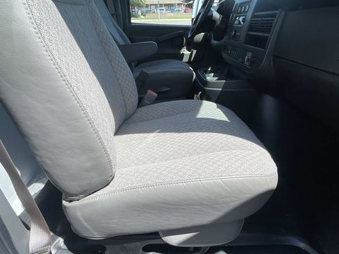 New 2026 GMC Savana 3500 w/ Power Convenience Package RWD image 25