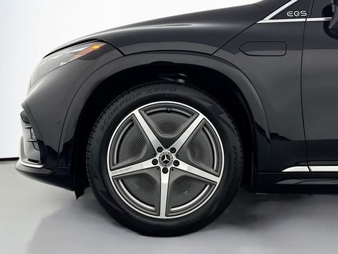 Certified 2023 Mercedes-Benz EQS 580 4MATIC SUV image 10