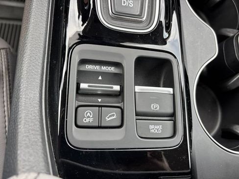 Used 2025 Honda Pilot EX-L image 39