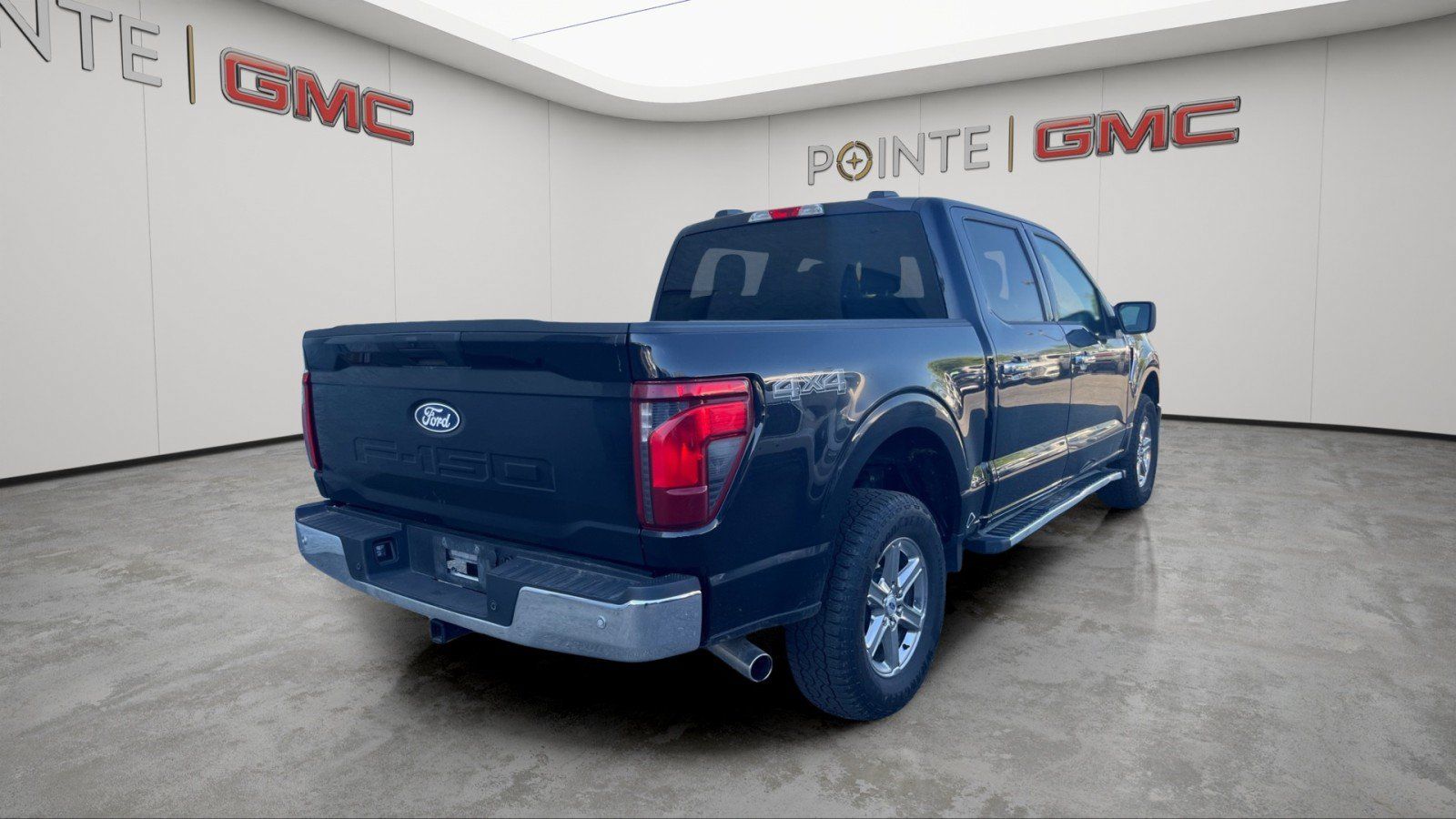 Used 2025 Ford F150 XLT w/ Equipment Group 301A Standard AWD/4WD image 7
