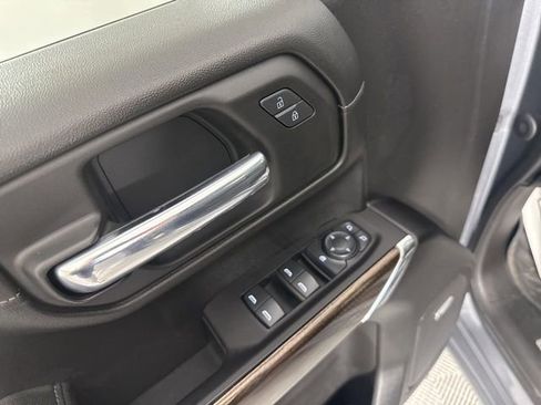 Used 2021 Chevrolet Silverado 1500 LT Trail Boss w/ Convenience Package II image 26