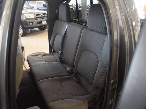 Used 2016 Nissan Frontier SV w/ SV Value Truck Package RWD image 56