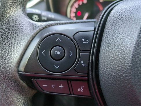 Used 2023 Toyota RAV4 XLE image 23