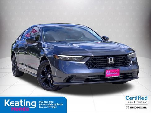 Certified 2025 Honda Accord SE image 3
