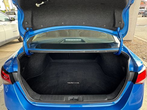Used 2025 Nissan Sentra SV FWD image 30