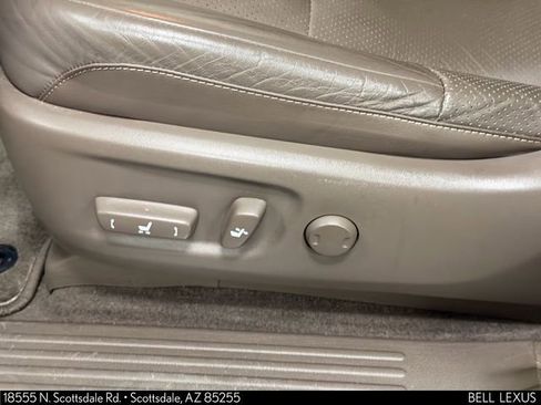 Used 2018 Lexus GX 460 Luxury image 17