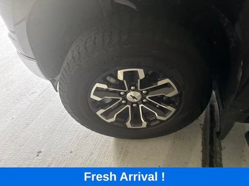 Used 2023 Chevrolet Silverado 1500 LT RWD image 19