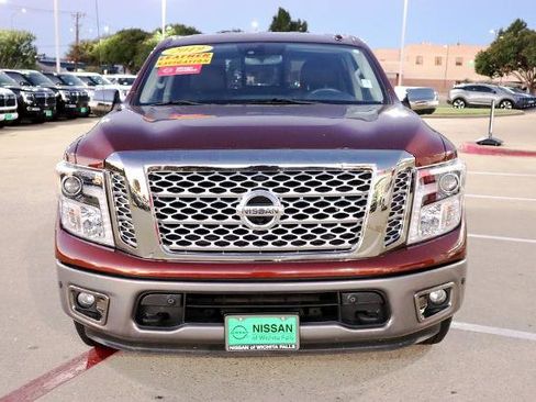 Certified 2019 Nissan Titan Platinum Reserve image 4