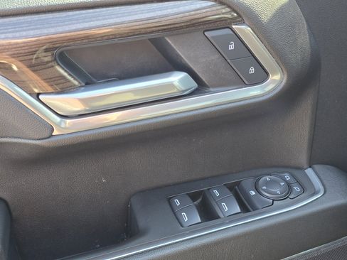 Used 2025 Chevrolet Silverado 1500 LT image 33