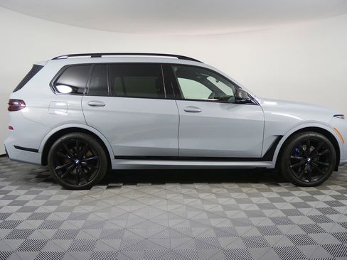 Certified 2025 BMW X7 M60i image 2