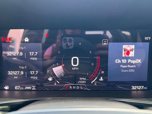 Used 2025 GMC Canyon AT4 w/ AT4X Package AWD/4WD image 16