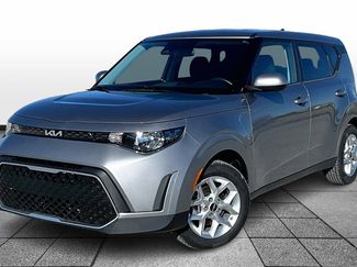 Used 2023 Kia Soul LX w/ Option Group 015 video 1