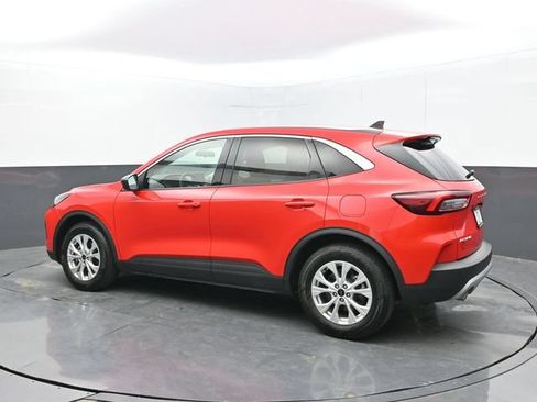 Used 2024 Ford Escape Active FWD image 4