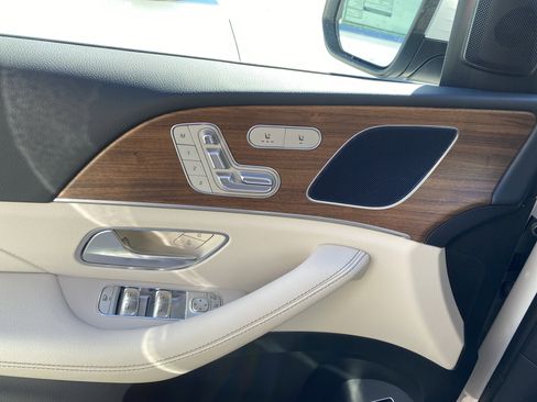 Used 2026 Mercedes-Benz GLE 350 4MATIC image 11