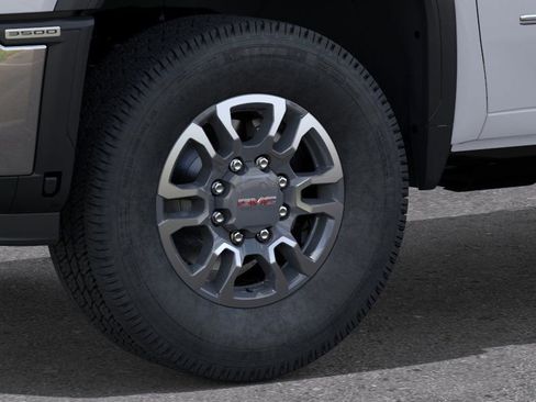 New 2026 GMC Sierra 3500 Pro image 9