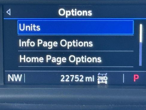 Used 2022 Chevrolet Silverado 1500 LT Trail Boss w/ Bed Protection Package image 29