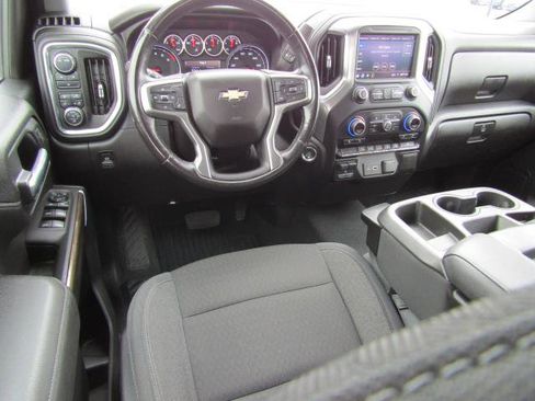 Used 2021 Chevrolet Silverado 2500 LT w/ All Star Edition AWD/4WD image 2