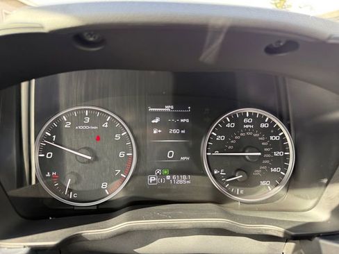 Certified 2025 Subaru Forester Touring AWD/4WD image 27