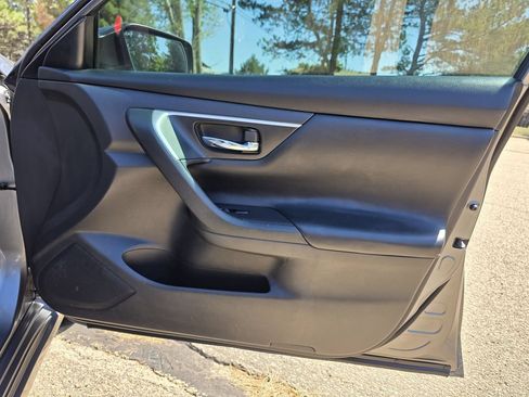 Used 2018 Nissan Altima 2.5 S w/ S Convenience Package FWD image 21