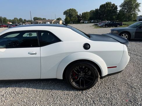 Used 2023 Dodge Challenger SRT Hellcat RWD image 25