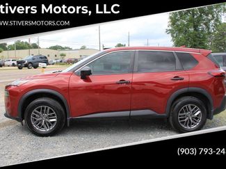 Used 2021 Nissan Rogue S FWD video 1