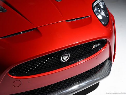 Used 2013 Jaguar XKR R-S RWD image 18