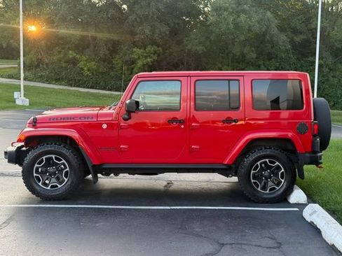Used 2017 Jeep Wrangler Unlimited Rubicon AWD/4WD image 4