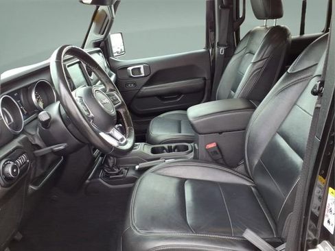Used 2020 Jeep Wrangler Unlimited Sahara w/ Uconnect 4C Nav & Sound Group AWD/4WD image 13