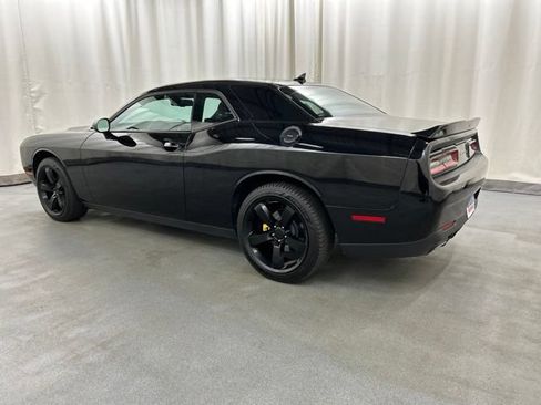 Used 2017 Dodge Challenger SXT Plus RWD image 3