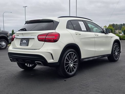 Used 2018 Mercedes-Benz GLA 250 4MATIC image 6