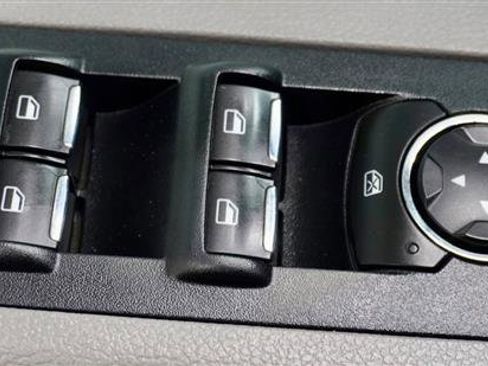 Used 2015 Ford F150 XLT w/ Equipment Group 302A Luxury AWD/4WD image 29