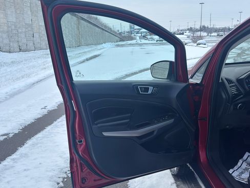 Used 2020 Ford EcoSport Titanium image 13