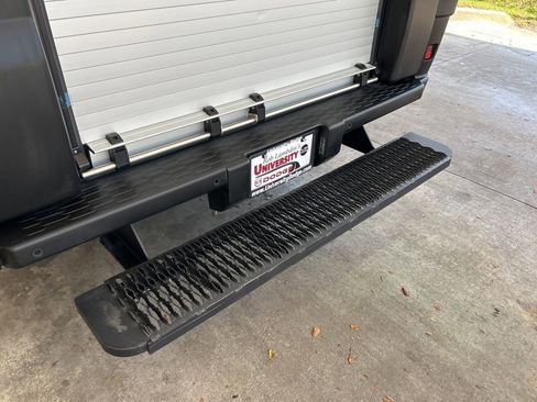 Used 2024 RAM ProMaster 3500 w/ Delivery Van Package FWD image 17