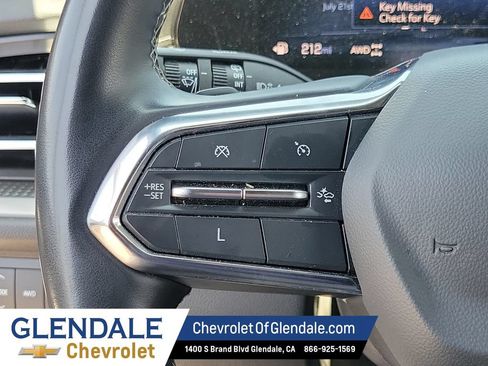 Certified 2024 Chevrolet Traverse LT AWD/4WD image 31