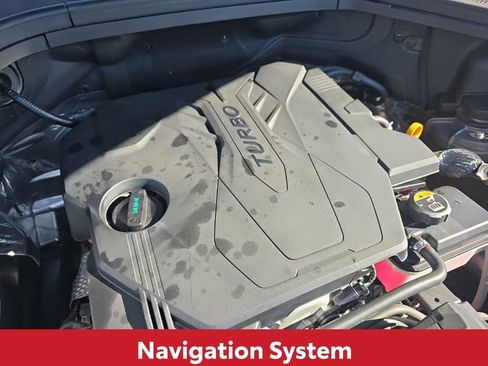 Used 2025 Genesis GV80 2.5T Standard image 13