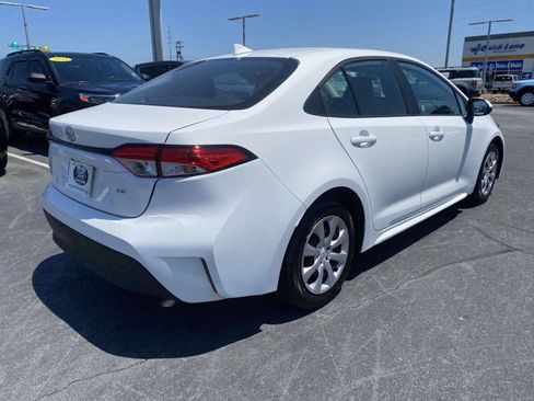 Used 2024 Toyota Corolla LE FWD image 7