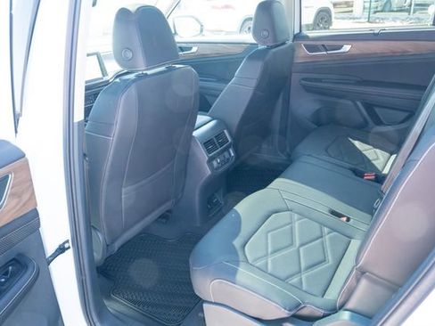 New 2026 Volkswagen Atlas SE FWD image 30