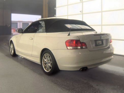 Used 2011 BMW 128i Convertible RWD image 6
